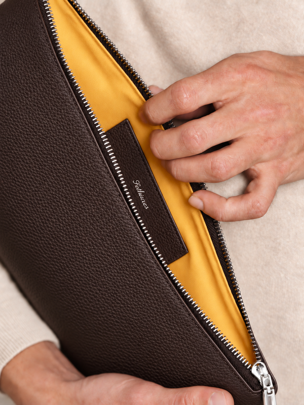 Grain Leather Pouch