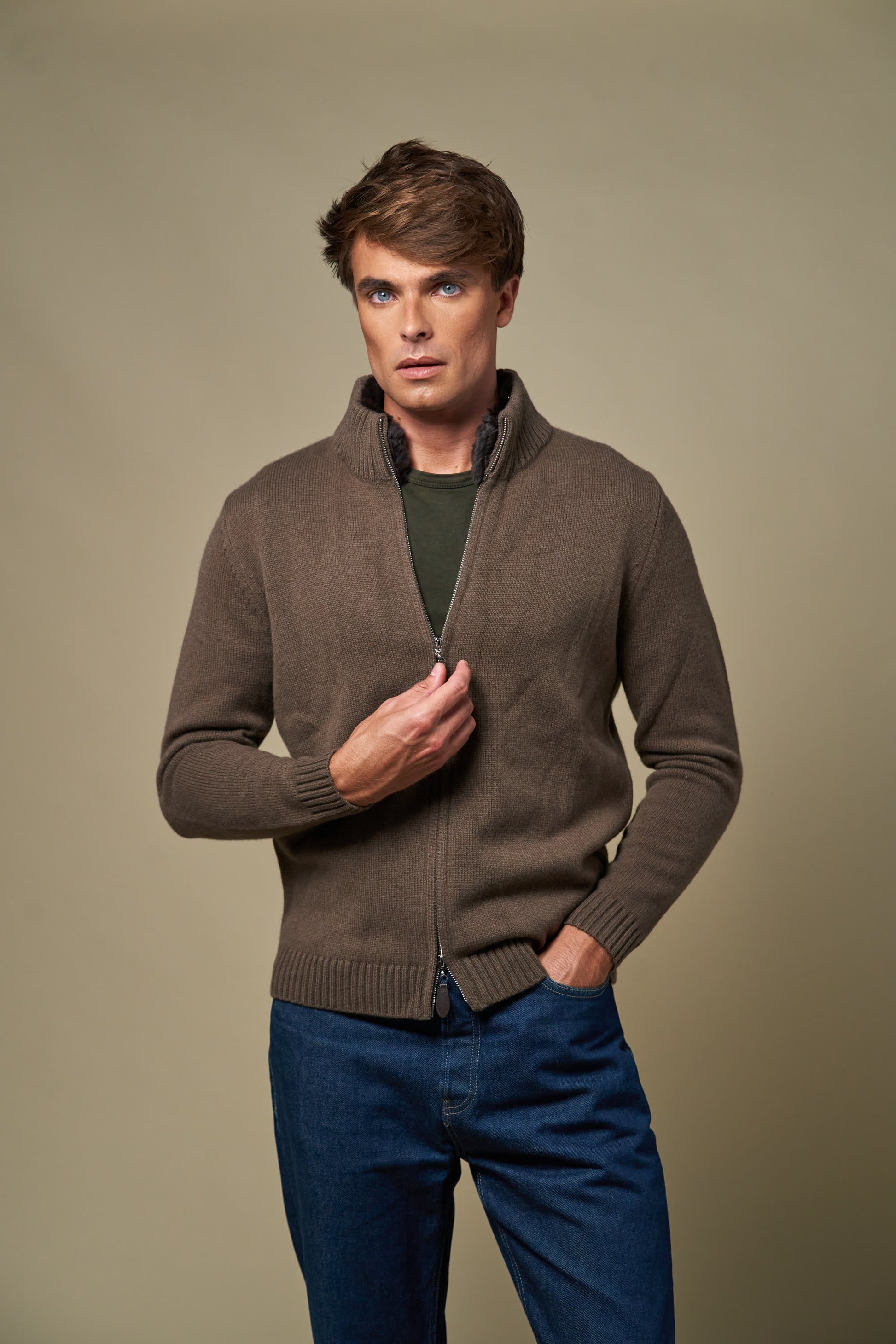 Genuine Fur Collar Cardigan | Tobacco