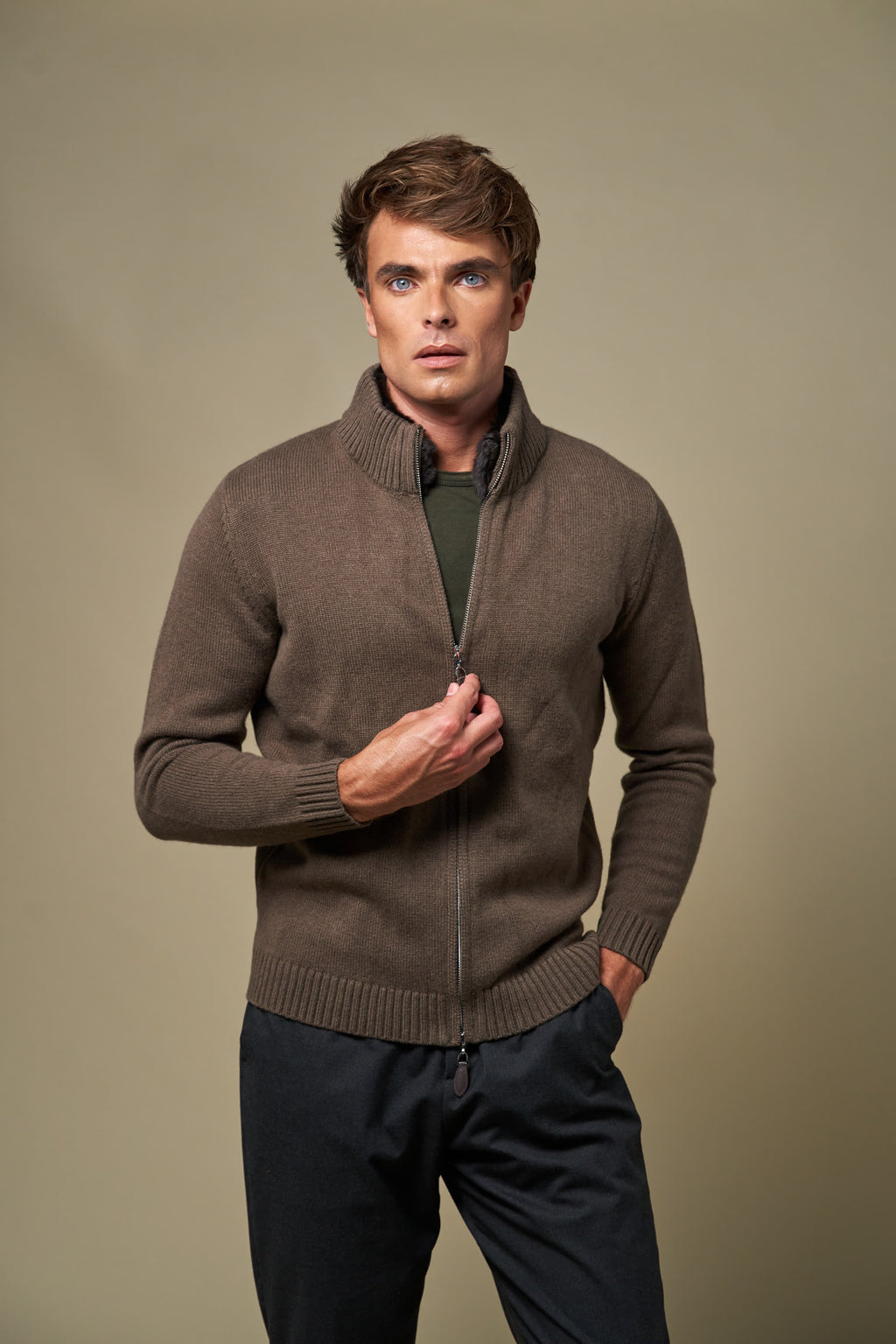 Genuine Fur Collar Cardigan | Tobacco