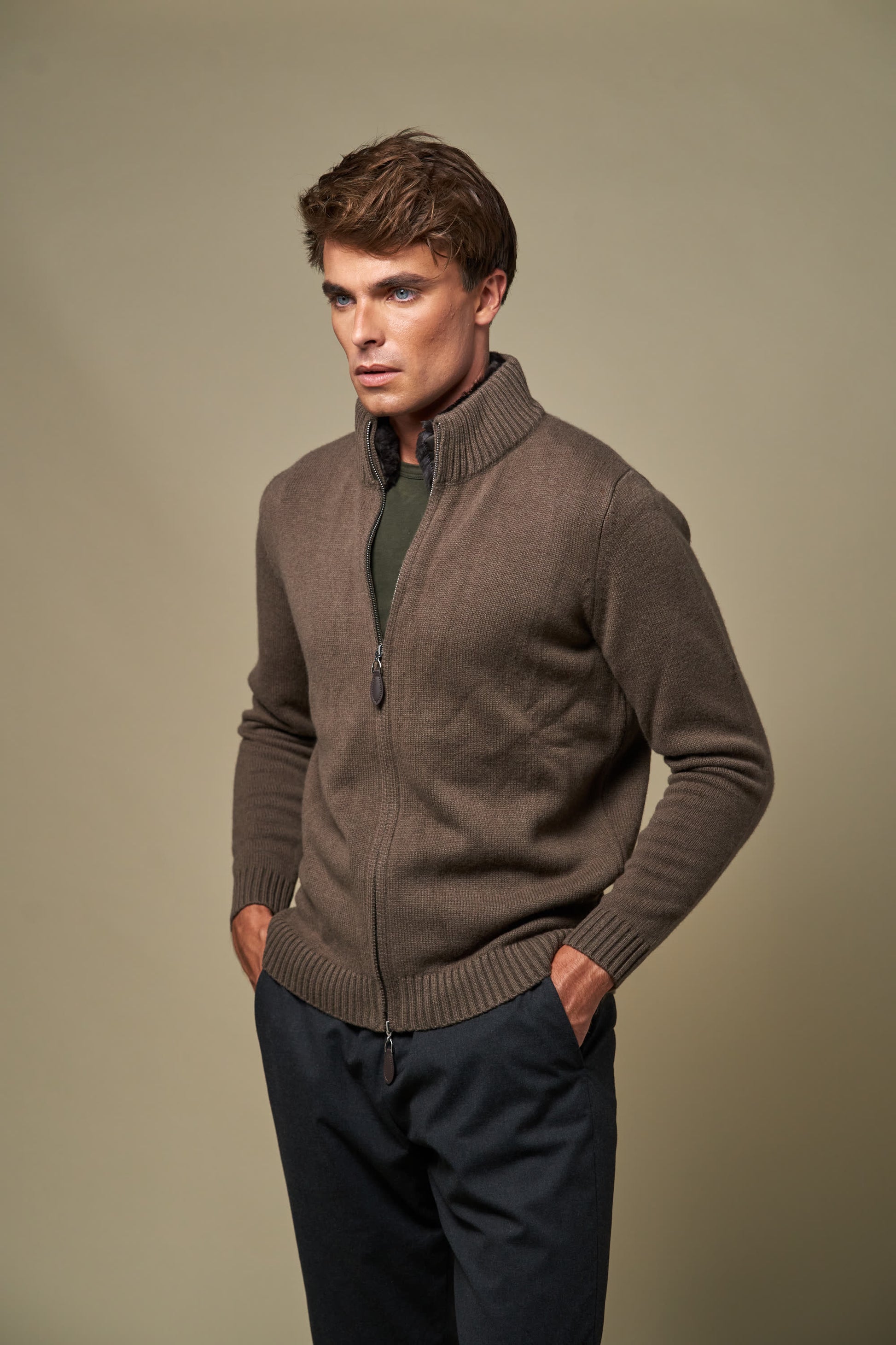 Genuine Fur Collar Cardigan | Tobacco