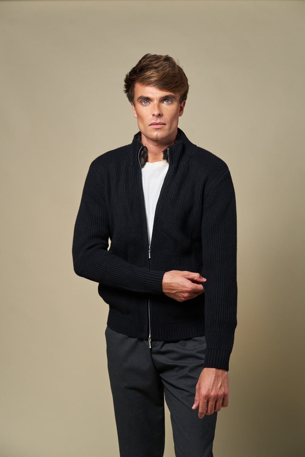 Genuine Fur Collar Blouson | Black