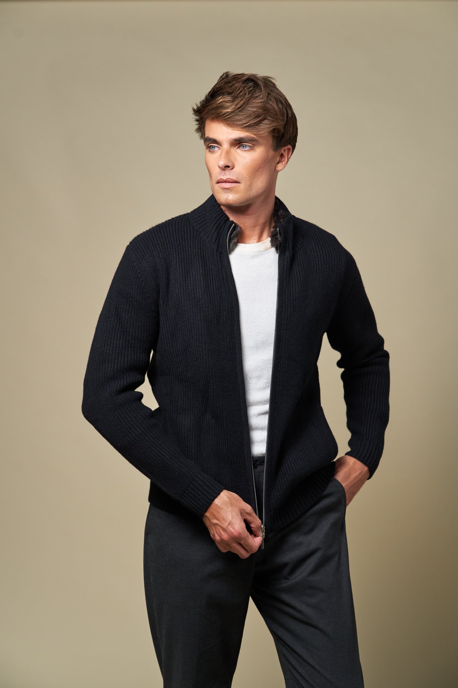 Genuine Fur Collar Blouson | Black