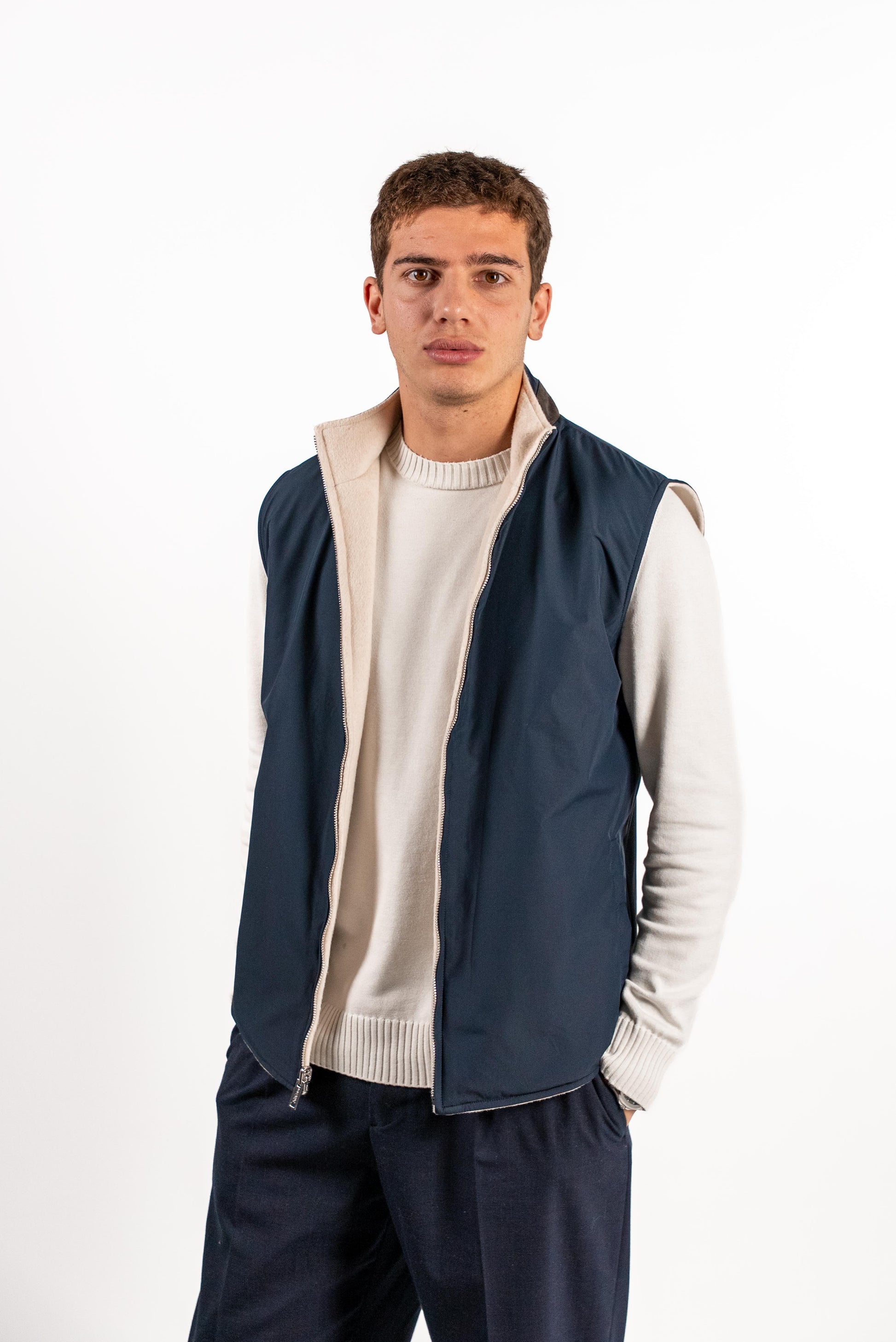 Reversible Wool Gilet | Beige/Navy