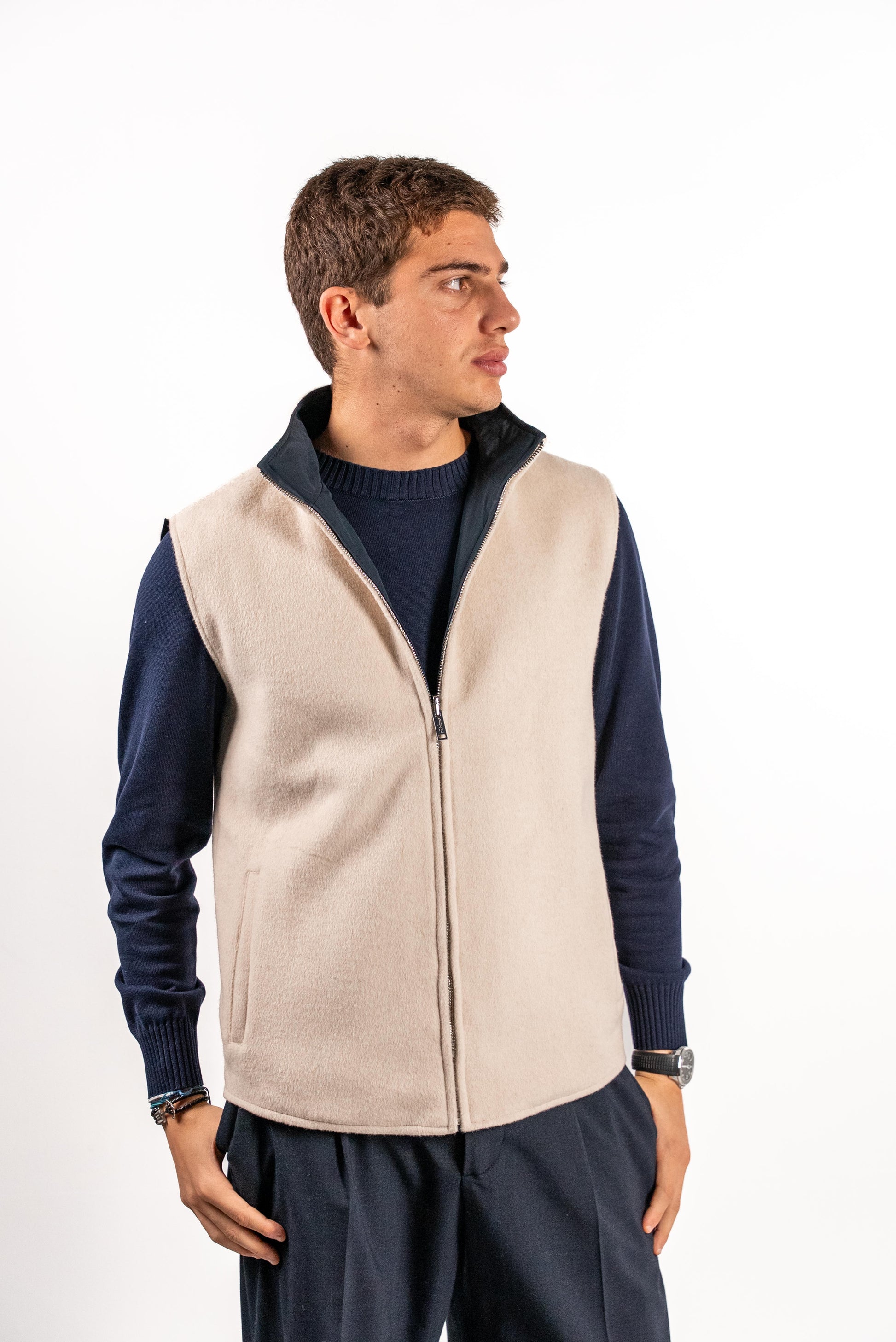 Reversible Wool Gilet | Beige/Navy