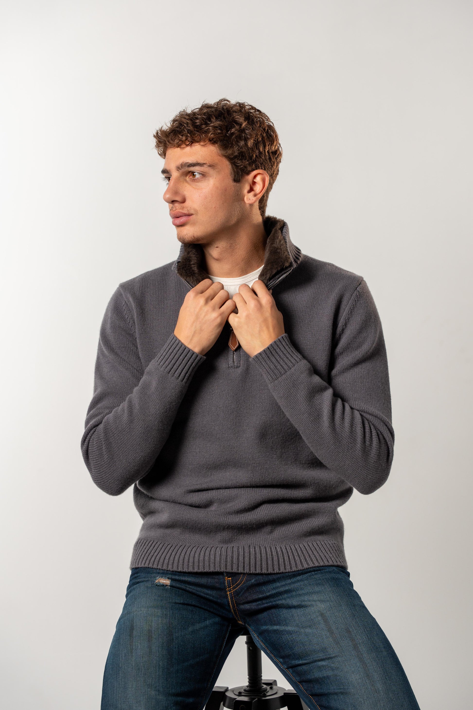 Fur Collar Half-Zip  | Dark Grey