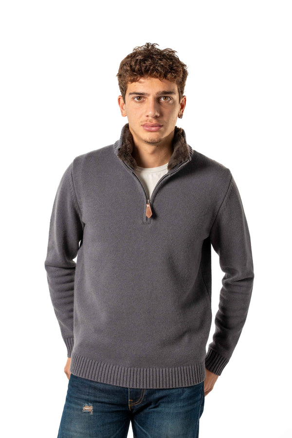 Fur Collar Half-Zip  | Dark Grey