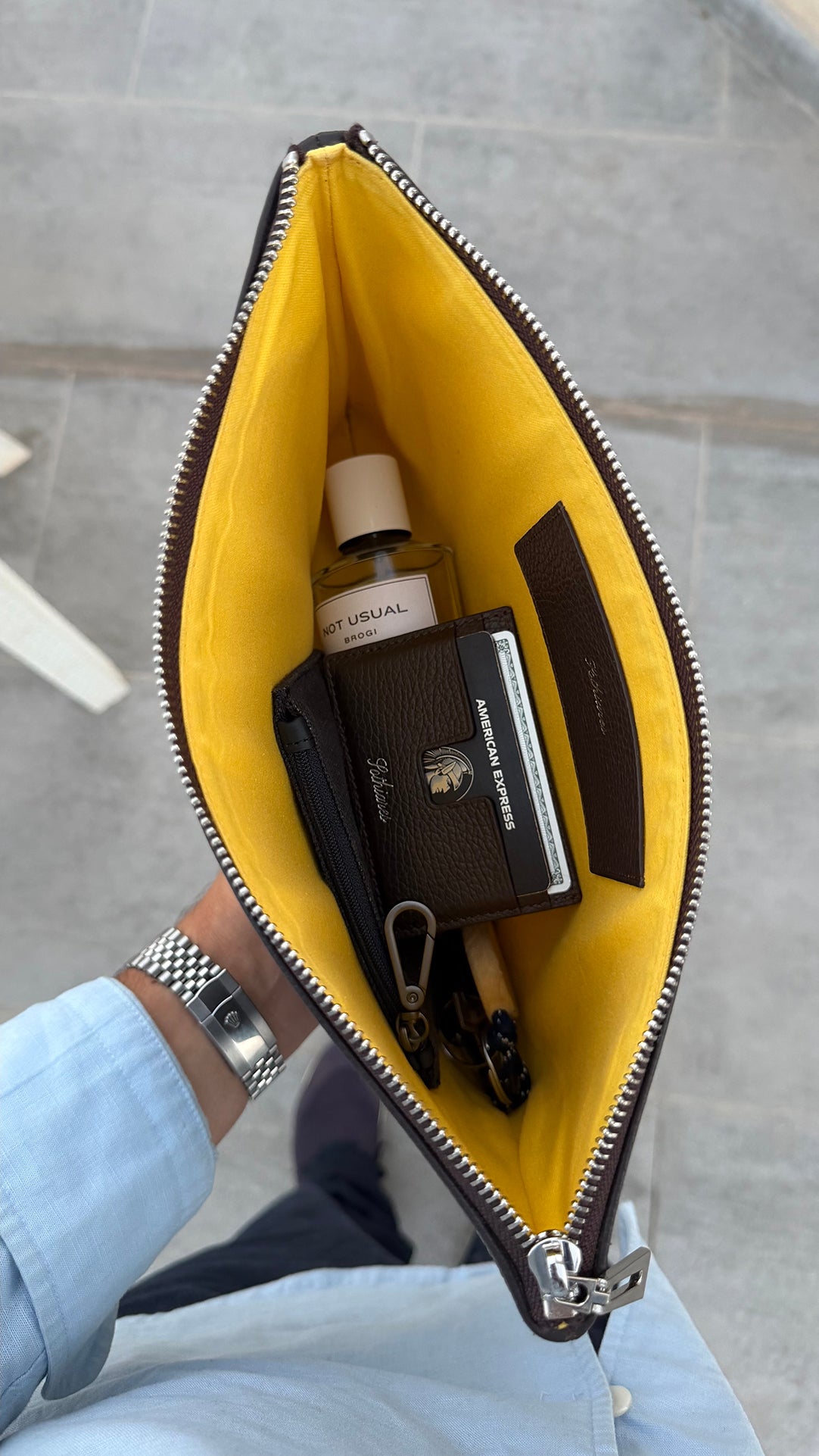 Carry only what counts.