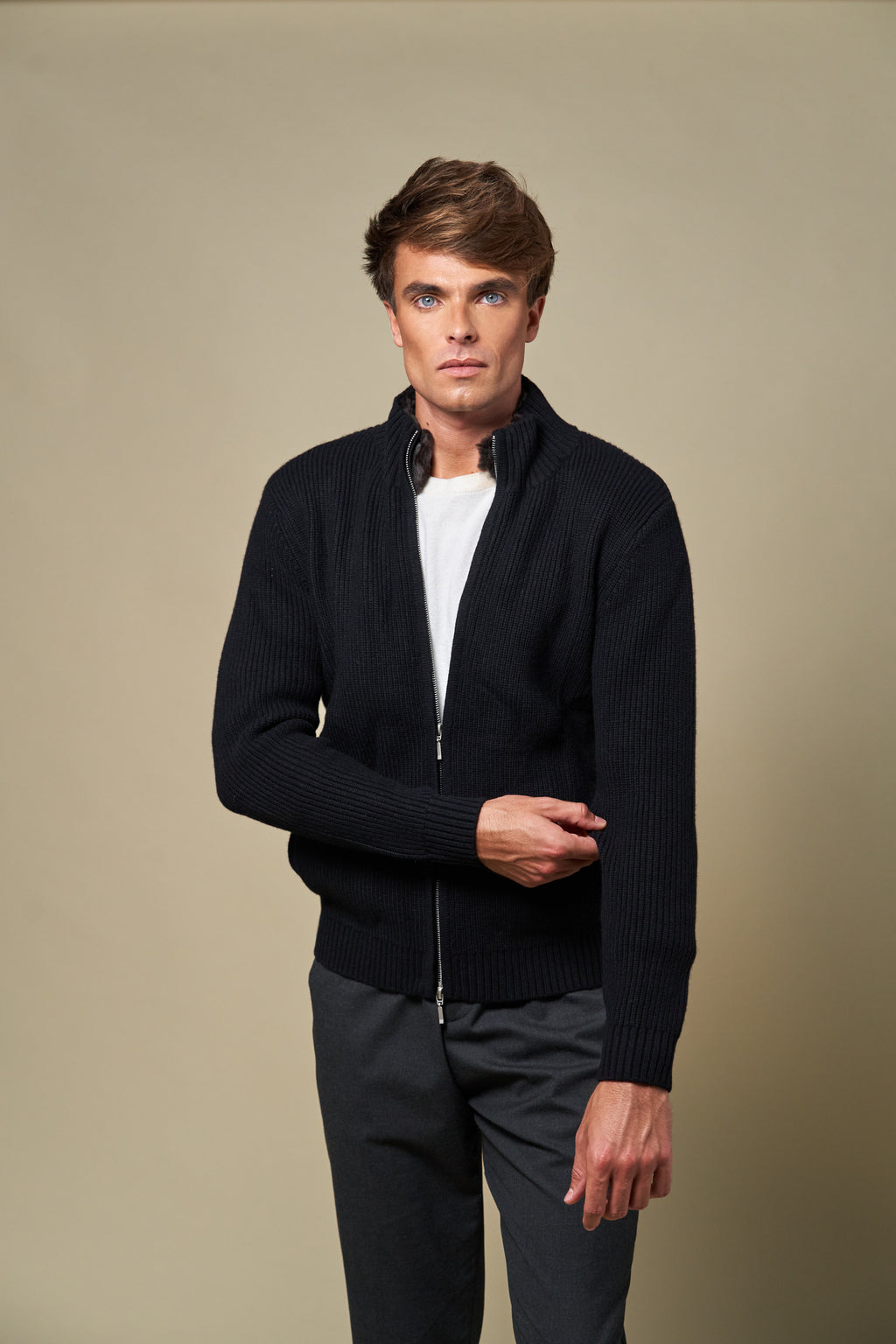 Genuine Fur Collar Blouson | Black