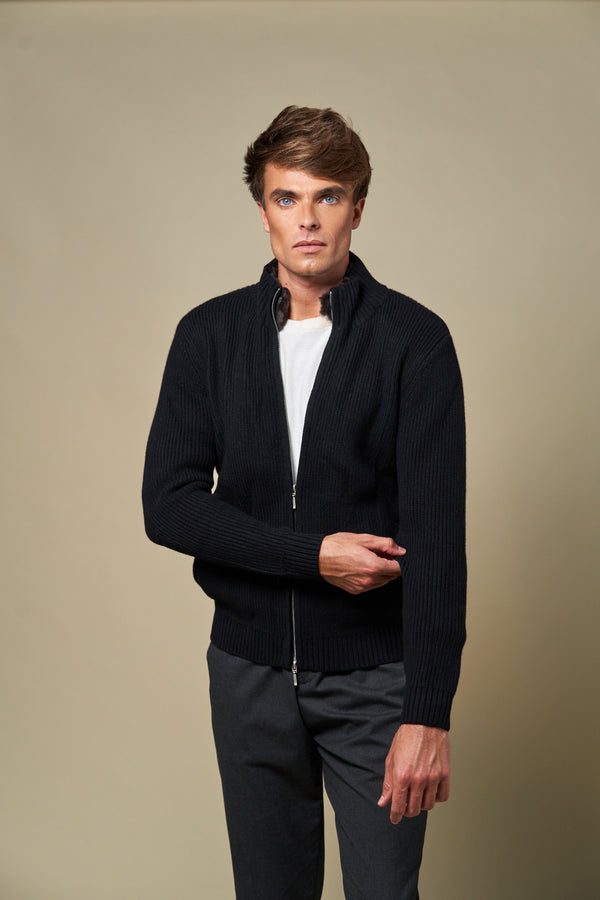 Genuine Fur Collar Blouson | Black
