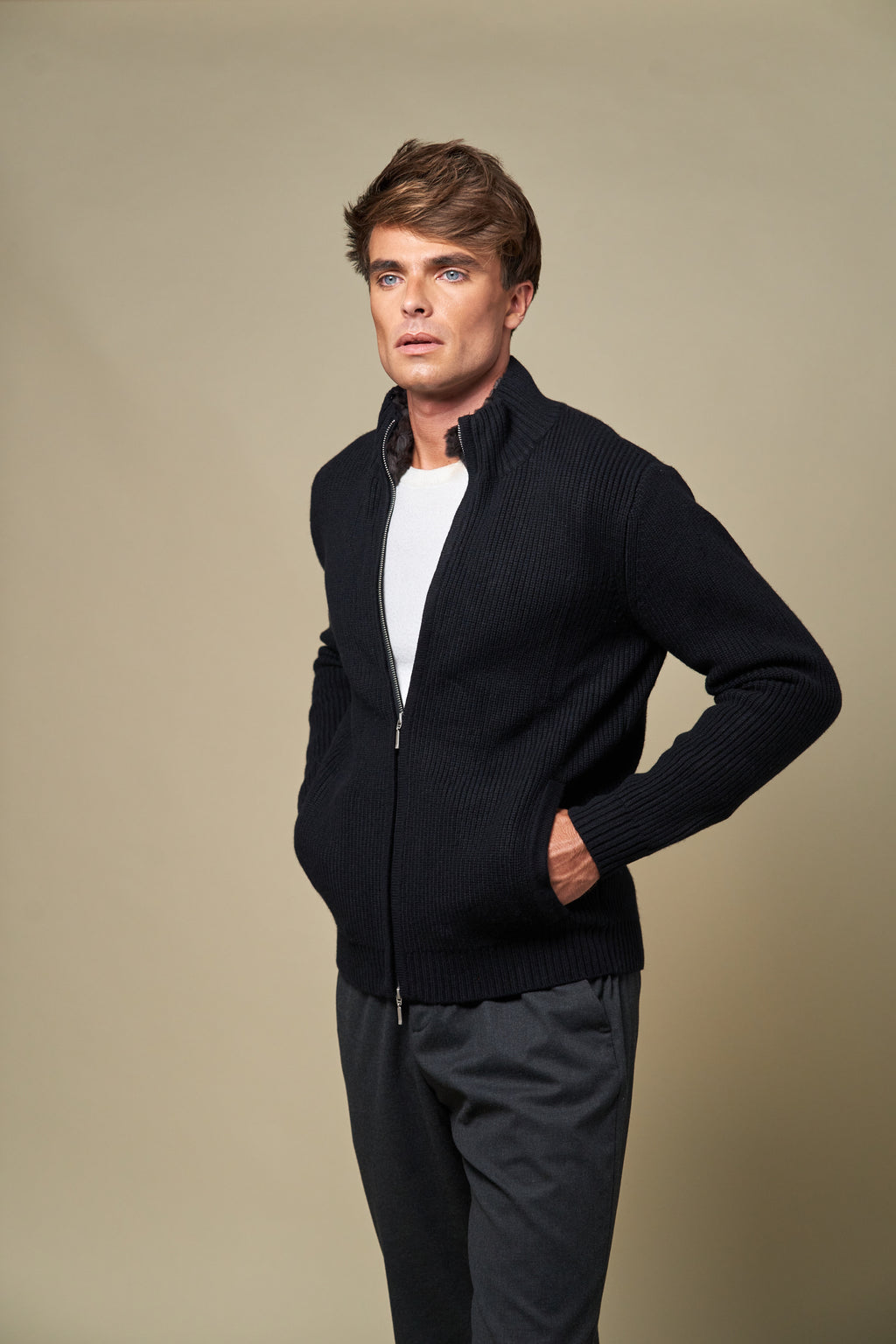 Genuine Fur Collar Blouson | Black